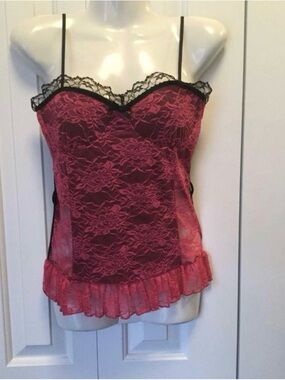 BUNDLE ITEM BUY NOW ! Lace Ruffle Cami in Pink and Black